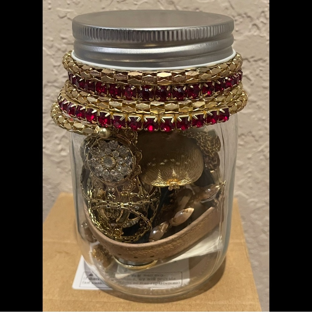 Mystery Jewelry Jar - Picture 3 of 3